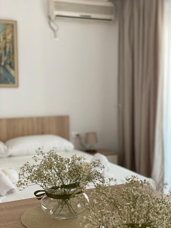 Central Welcoming Apartment In Tirana Bagian luar foto